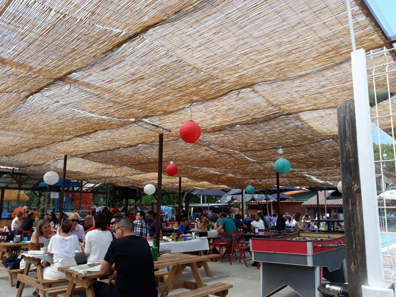 Camping Deva Zewnętrze zdjęcie